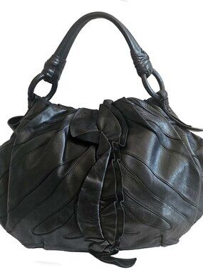PRADA BLACK LEATHER VITELLINO MORDO RUFFLE SHOULDER BAG